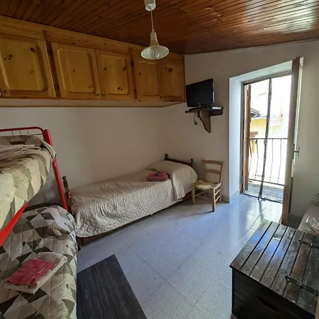 La Casetta Di Silvia * Villetta Barrea